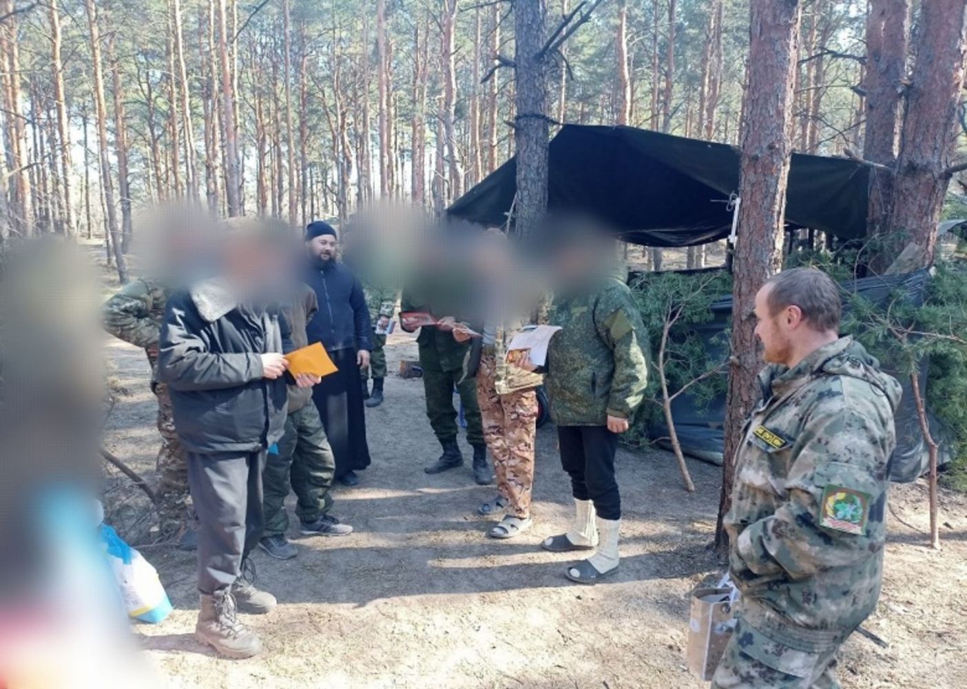 Гуманитарная поездка к танкистам