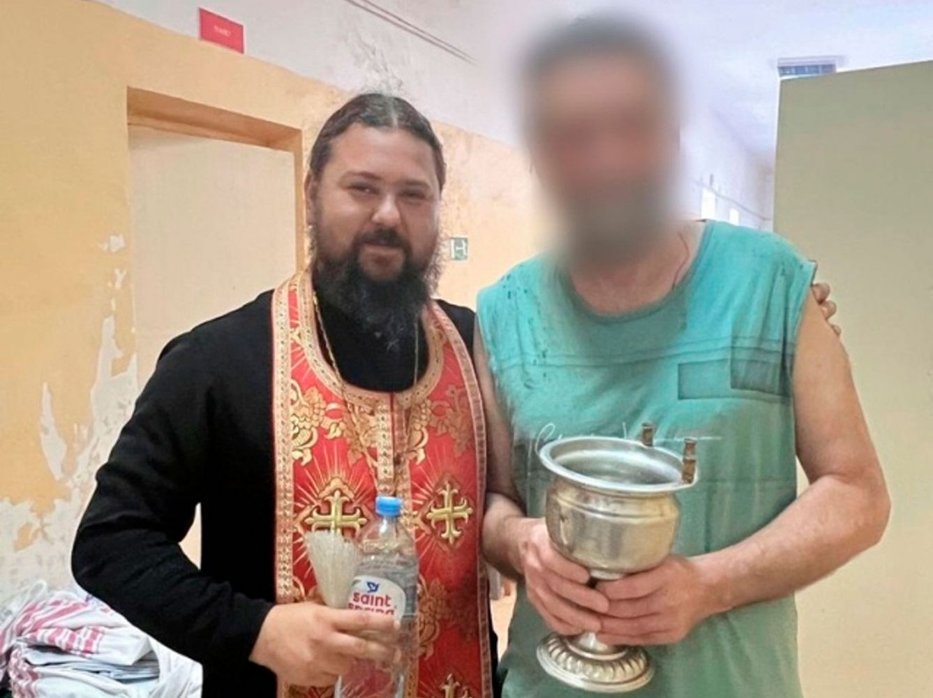 Навестили военный госпиталь в Севастополе